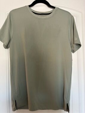 all in motion Men's Short-Sleeve Crew Tee — Olive